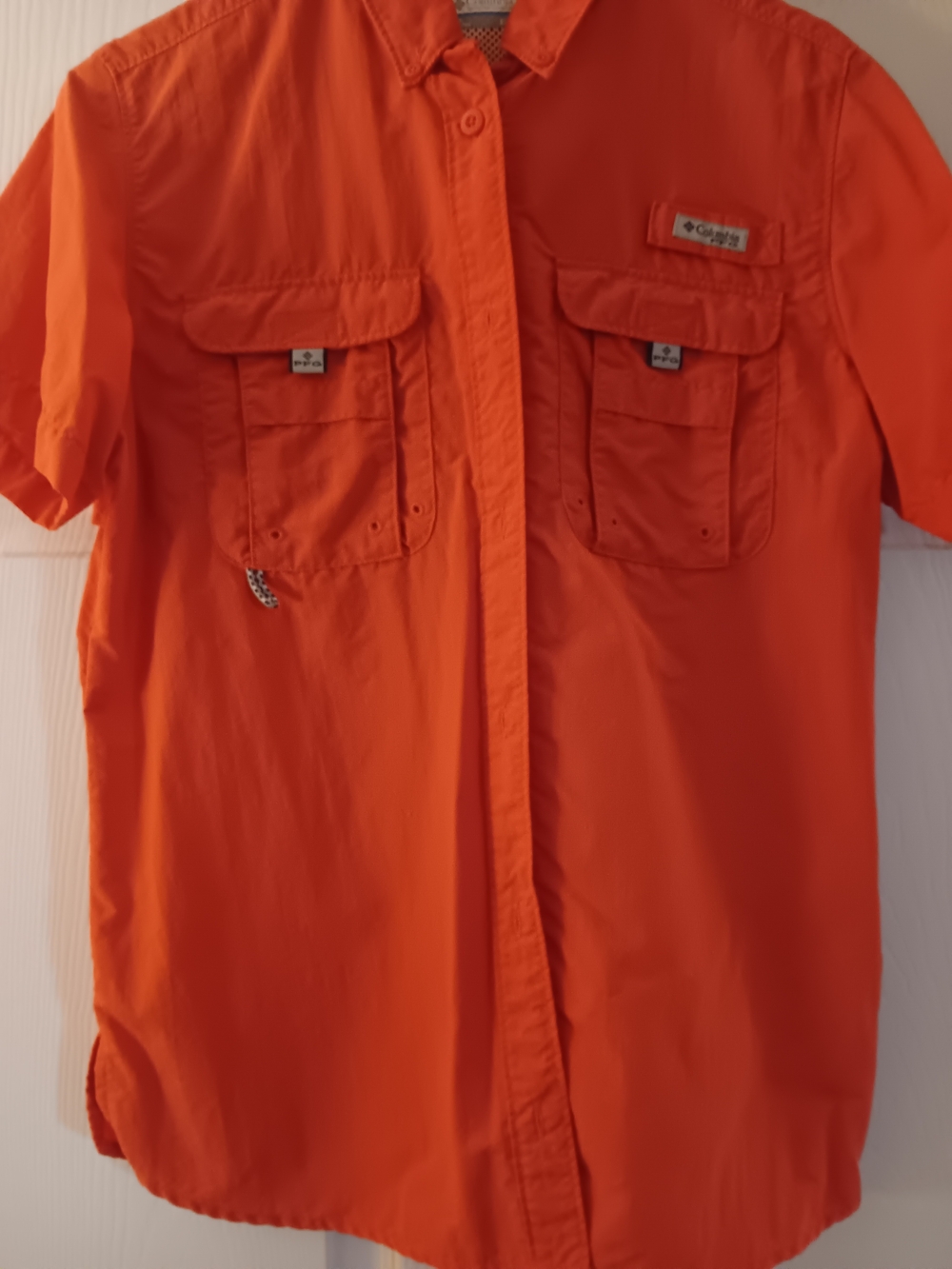 Columbia Women's Glow-red/Primal Red Lightweight Windbreaker